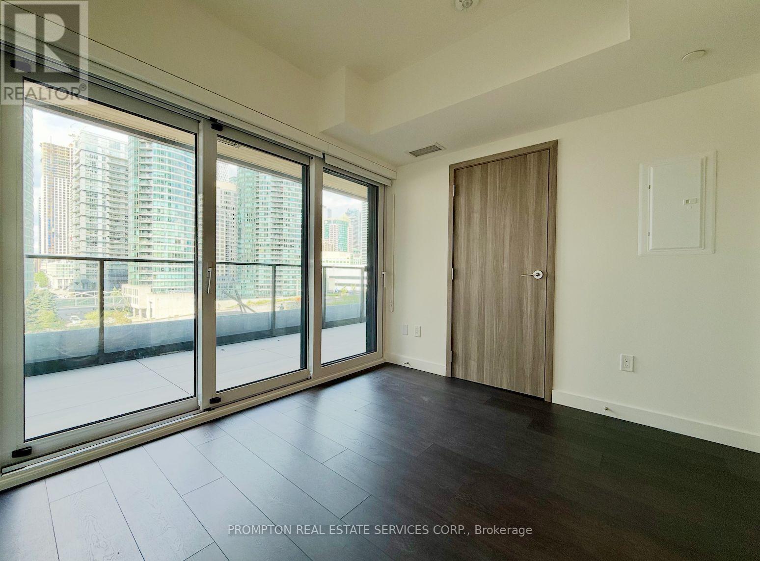 503 - 1 Concord Cityplace Way, Toronto, Ontario  M5V 0X3 - Photo 14 - C12387348