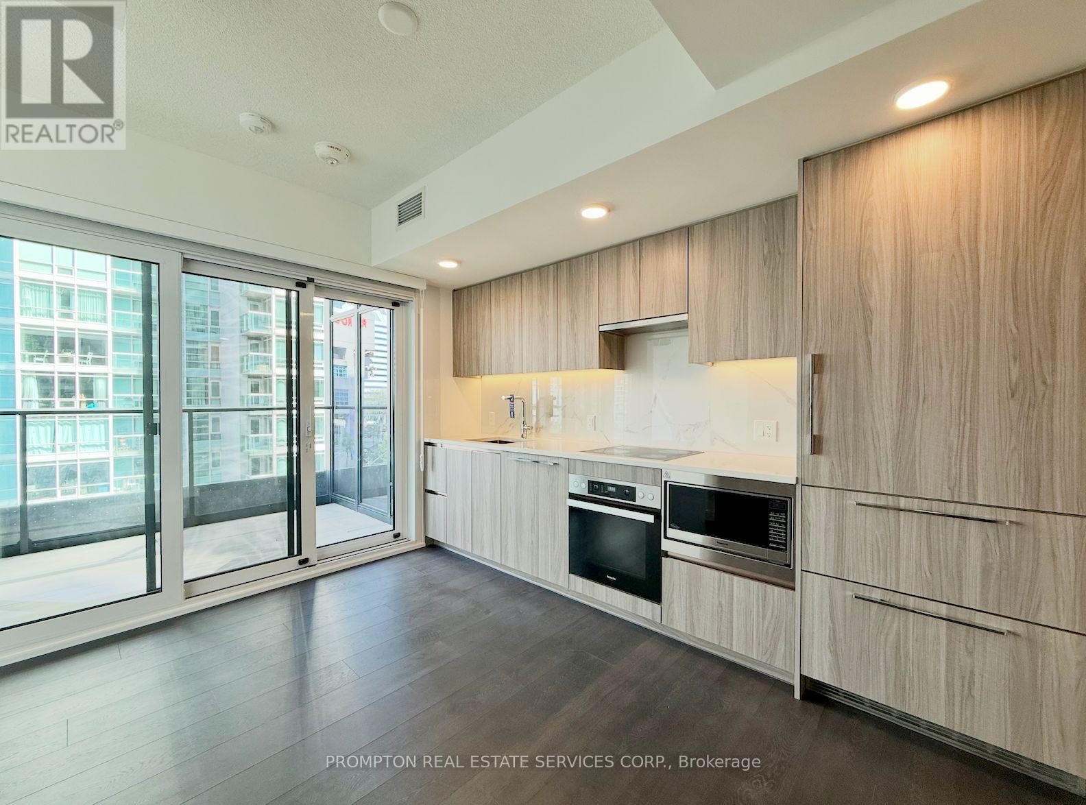 503 - 1 Concord Cityplace Way, Toronto, Ontario  M5V 0X3 - Photo 4 - C12387348