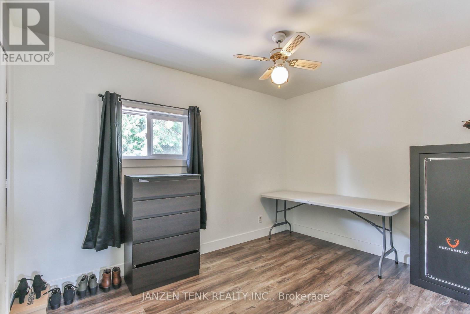 13 Norfolk County Road 21 Street, Norfolk, Ontario  N0E 1G0 - Photo 24 - X12387477