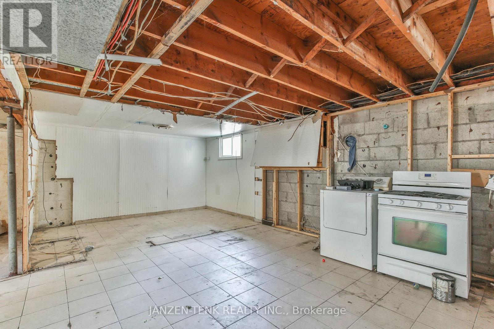 13 Norfolk County Road 21 Street, Norfolk, Ontario  N0E 1G0 - Photo 26 - X12387477