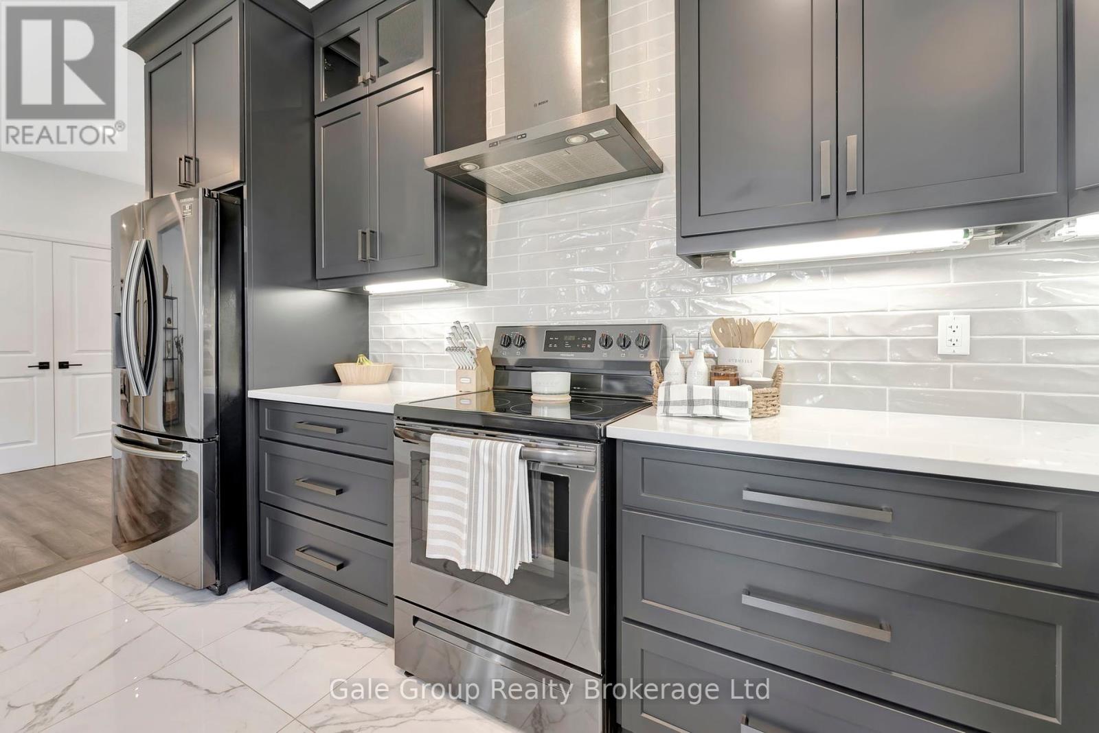 11715 Plank Road, Bayham, Ontario  N0J 1H0 - Photo 13 - X12387502