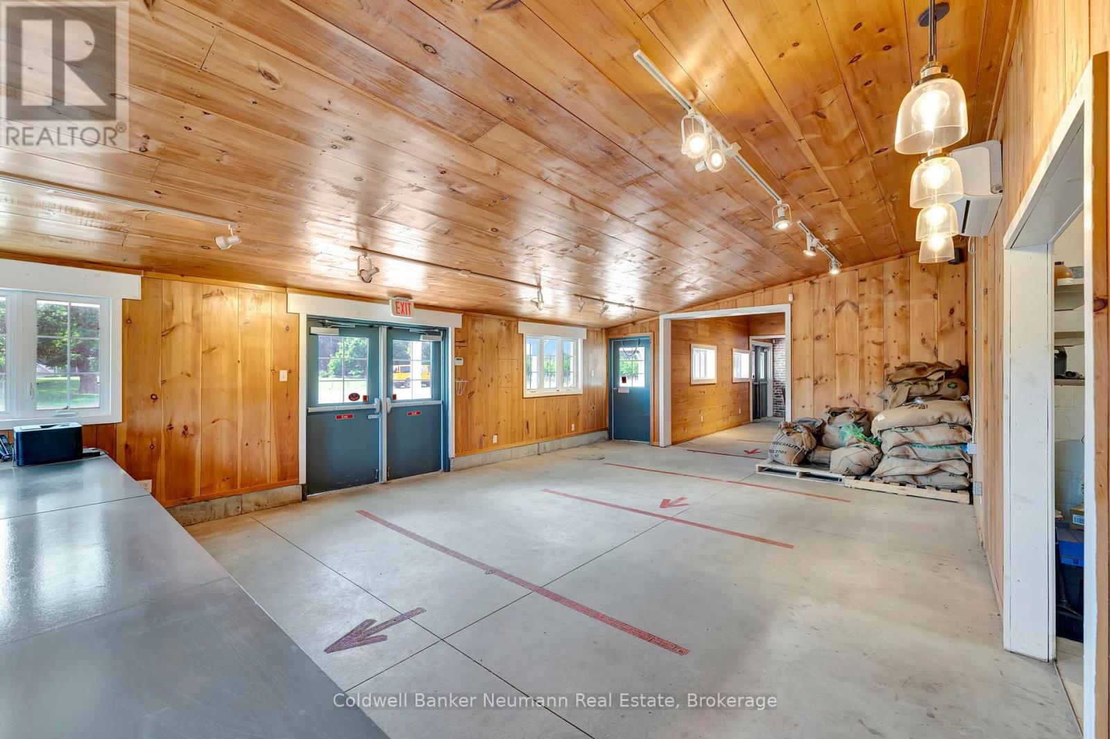 573 Parkside Drive, Hamilton, Ontario  L8B 0G7 - Photo 30 - X12387506