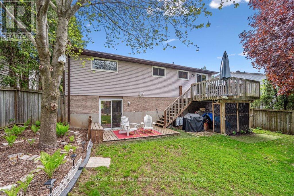 31 Carey Crescent, Guelph, Ontario  N1H 7J9 - Photo 18 - X12387509