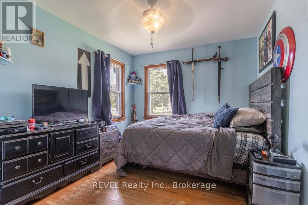 266 Linwell Road, St. Catharines, Ontario  L2N 1S5 - Photo 13 - X12387493