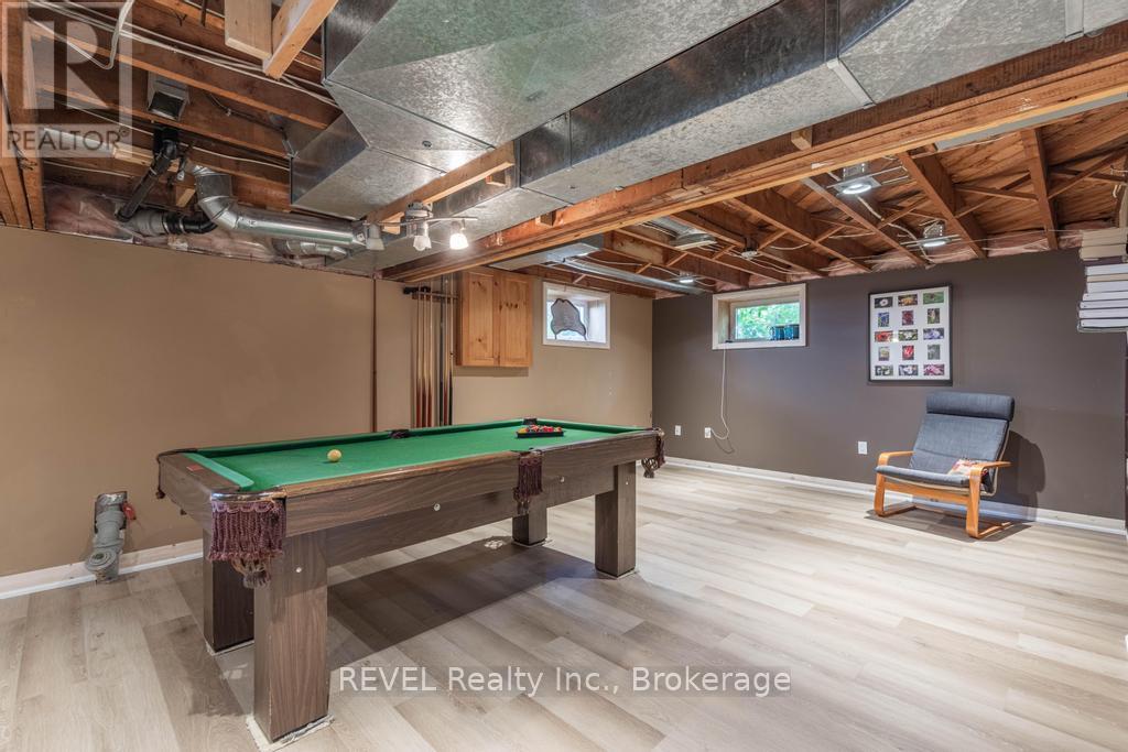 266 Linwell Road, St. Catharines, Ontario  L2N 1S5 - Photo 18 - X12387493