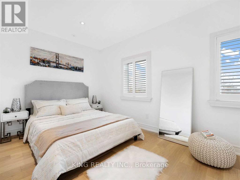 118 Tisdale Avenue, Toronto, Ontario  M4A 1Y7 - Photo 14 - C12387442