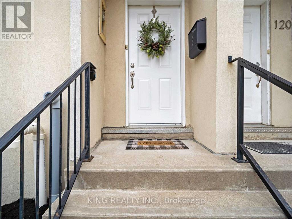 118 Tisdale Avenue, Toronto, Ontario  M4A 1Y7 - Photo 2 - C12387442