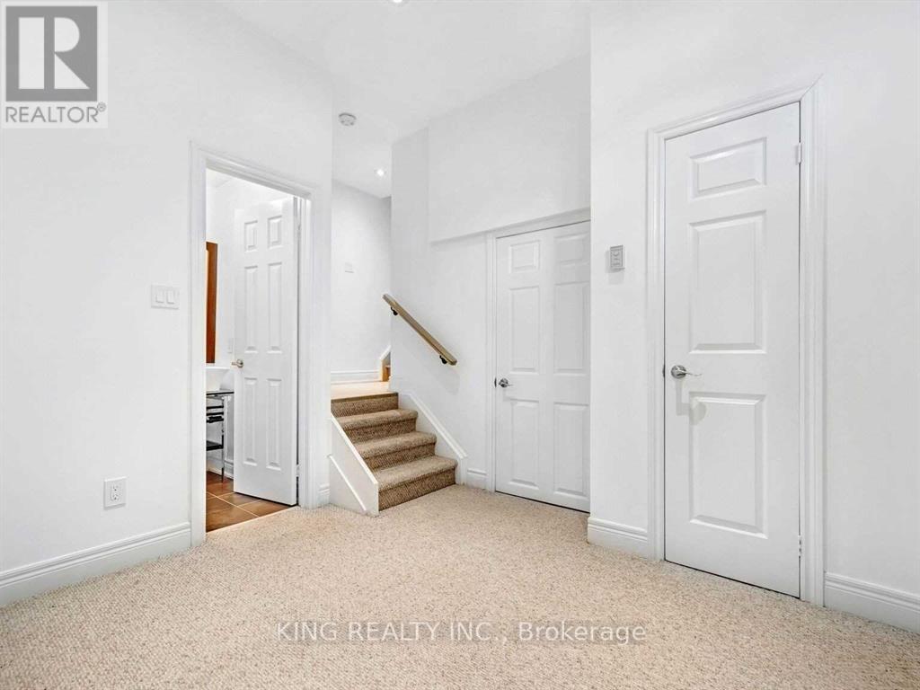118 Tisdale Avenue, Toronto, Ontario  M4A 1Y7 - Photo 24 - C12387442