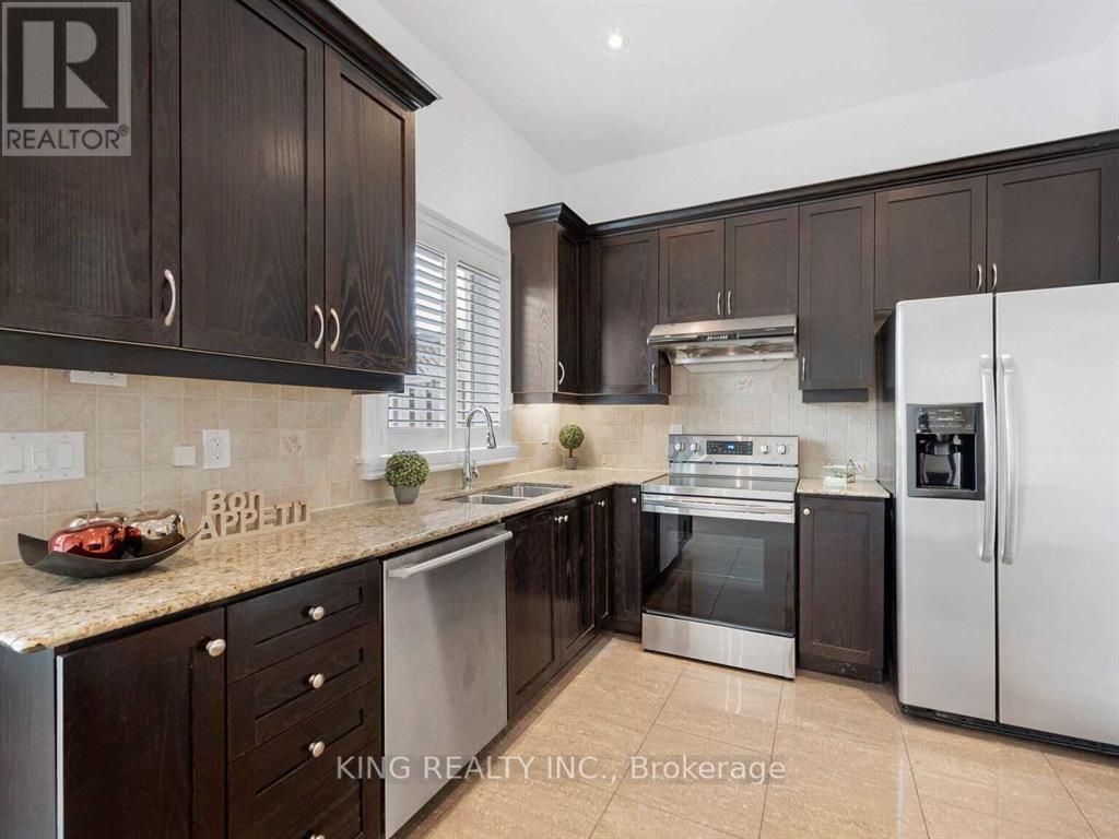 118 Tisdale Avenue, Toronto, Ontario  M4A 1Y7 - Photo 7 - C12387442