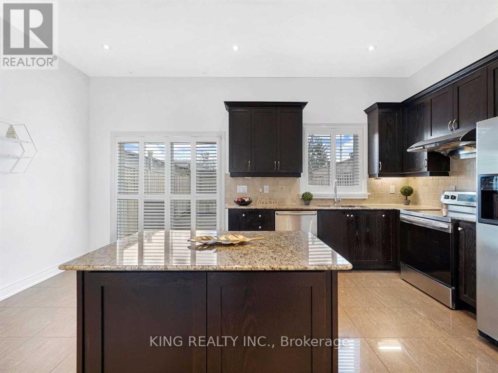 118 Tisdale Avenue, Toronto, Ontario  M4A 1Y7 - Photo 8 - C12387442