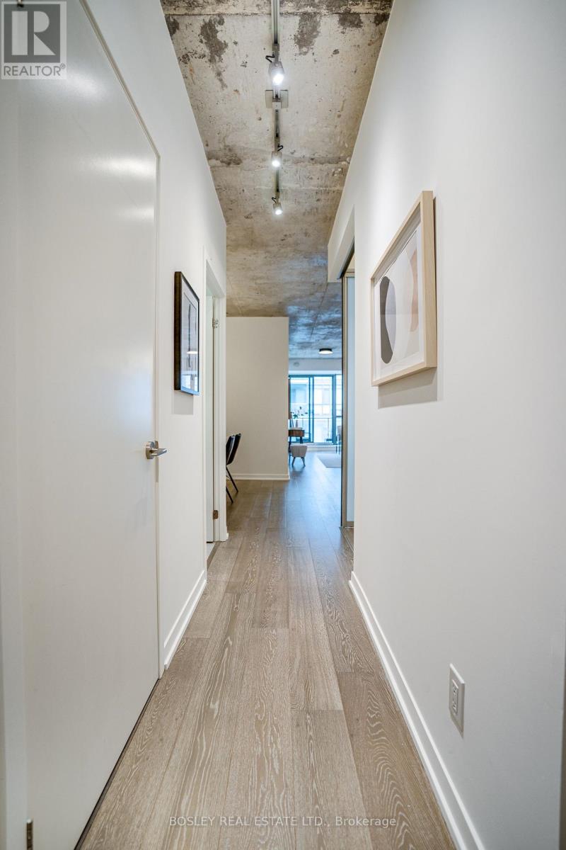 403 - 8 Gladstone Avenue, Toronto, Ontario  M6J 0B3 - Photo 3 - C12387479