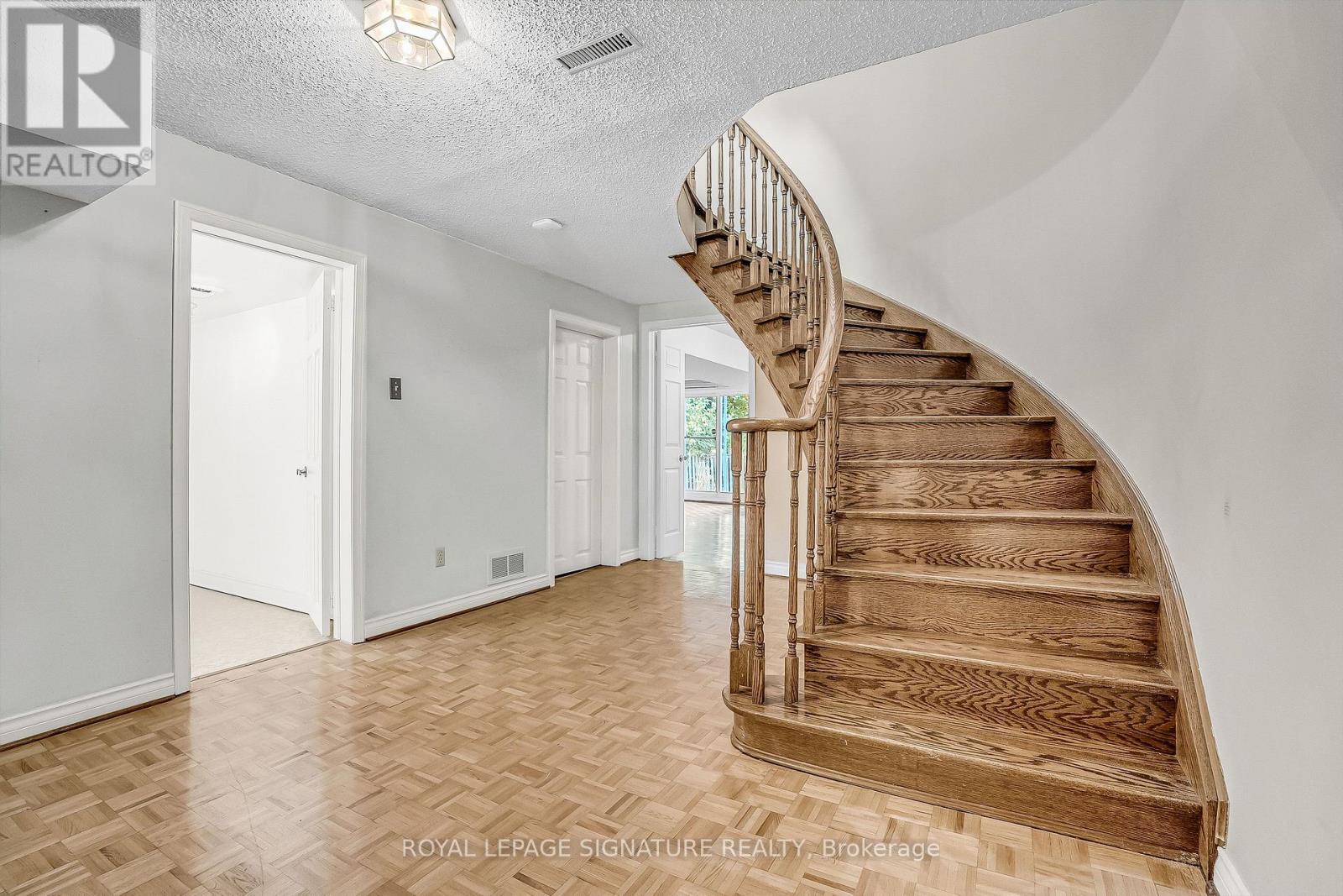 57 Eunice Road, Toronto, Ontario  M2K 2V4 - Photo 36 - C12387488