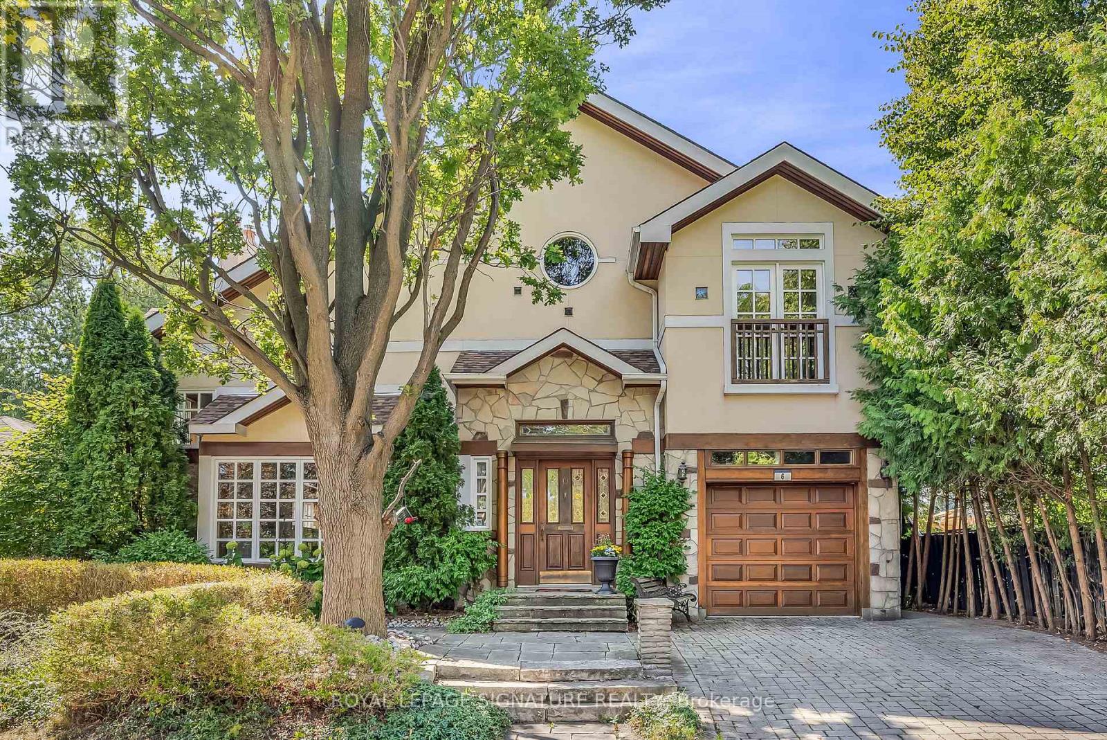 6 CROSSBURN DRIVE, Toronto, Ontario