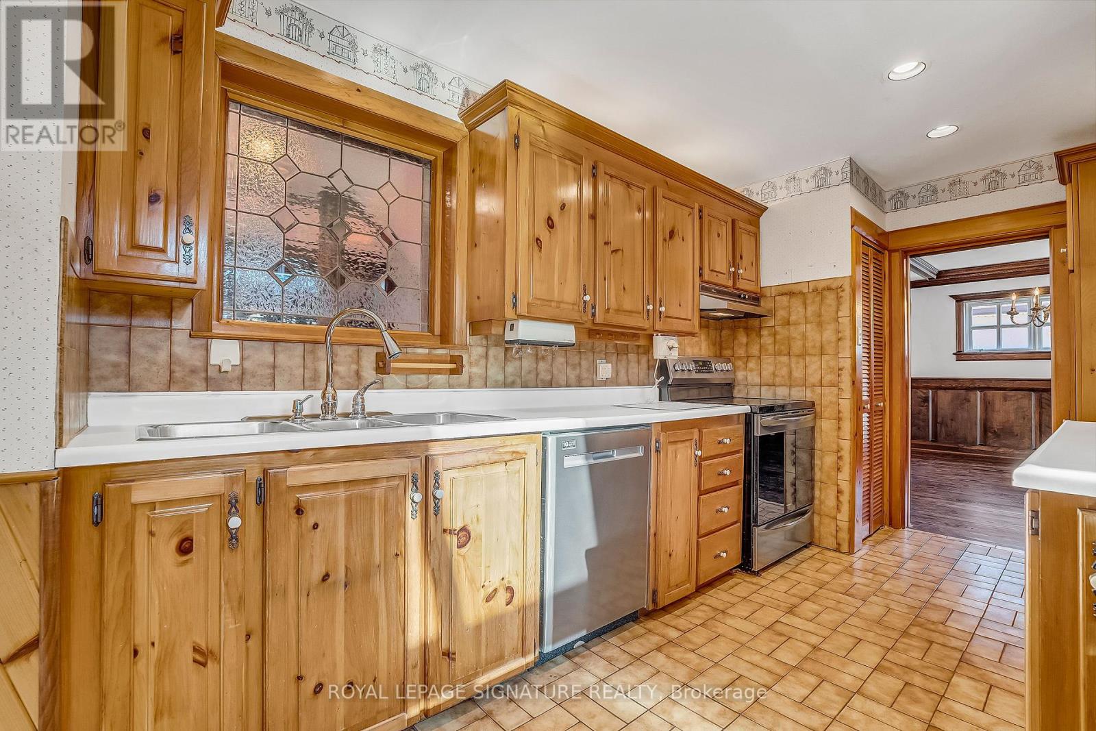 6 Crossburn Drive, Toronto, Ontario  M3B 2Z2 - Photo 13 - C12387490