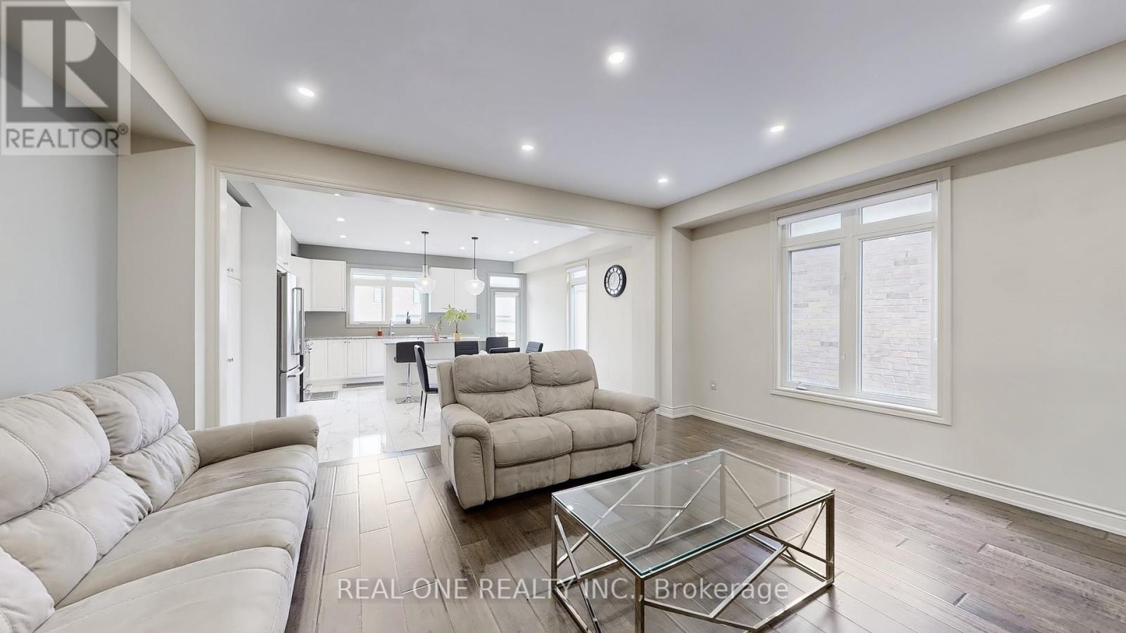 193 Cranbrook Crescent, Vaughan, Ontario  L4H 4L1 - Photo 13 - N12387444