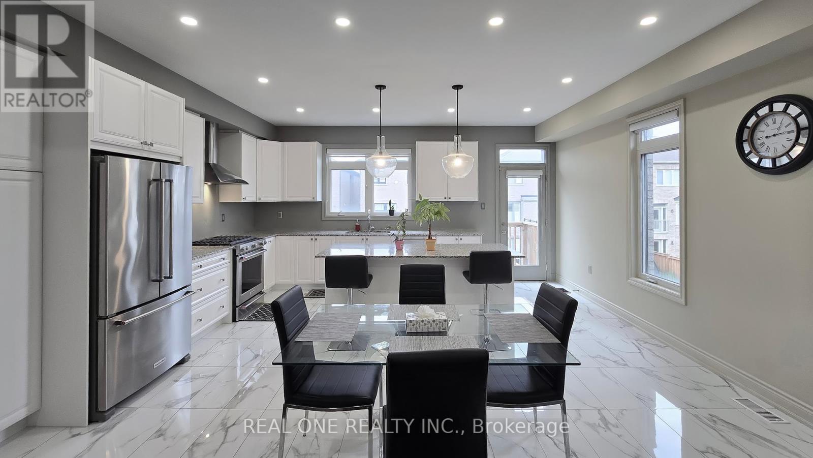 193 Cranbrook Crescent, Vaughan, Ontario  L4H 4L1 - Photo 18 - N12387444