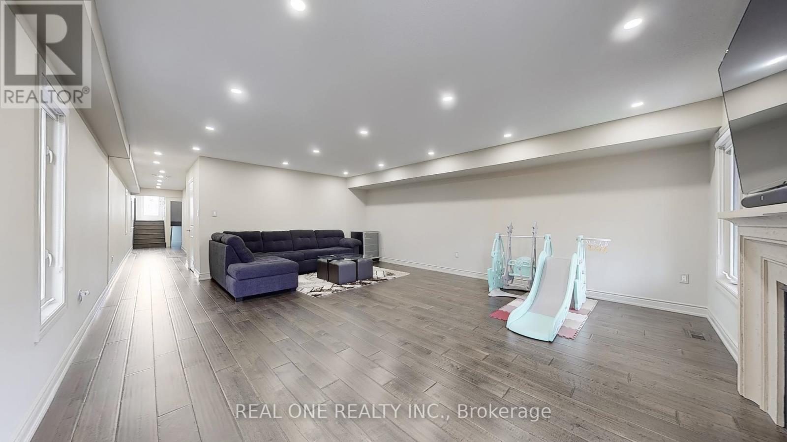 193 Cranbrook Crescent, Vaughan, Ontario  L4H 4L1 - Photo 22 - N12387444