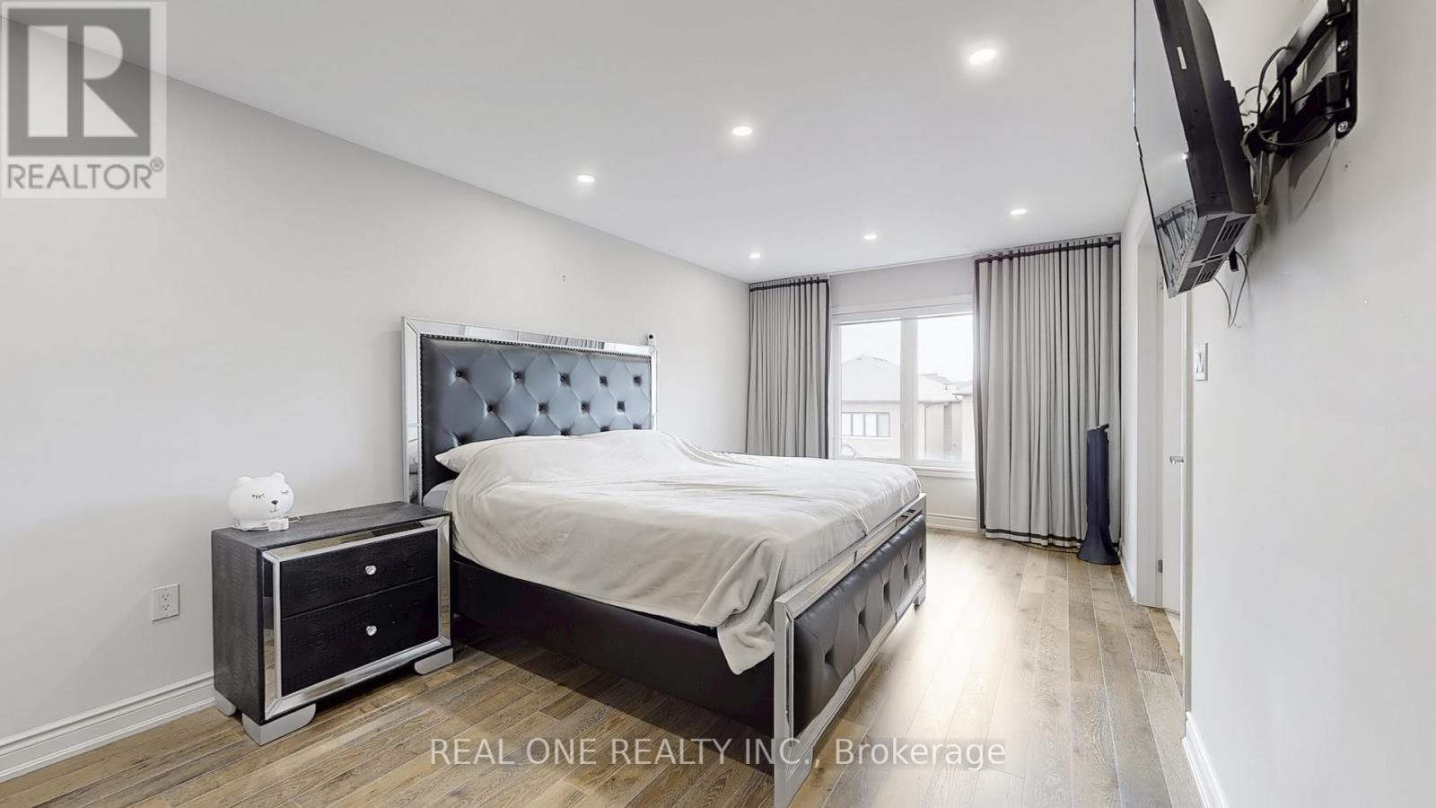 193 Cranbrook Crescent, Vaughan, Ontario  L4H 4L1 - Photo 24 - N12387444