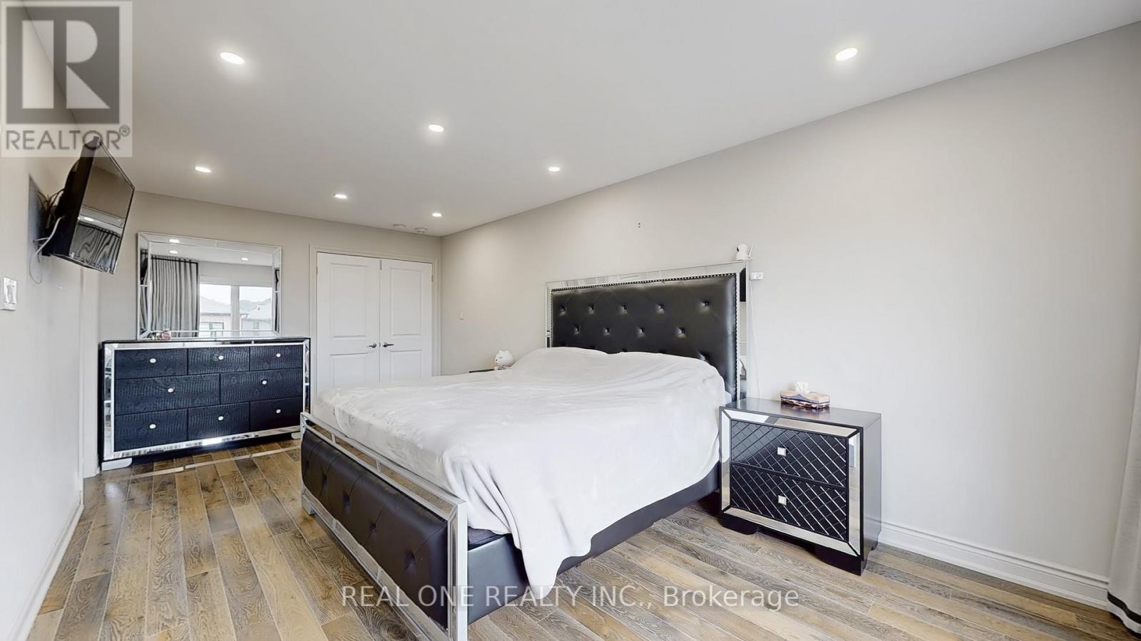 193 Cranbrook Crescent, Vaughan, Ontario  L4H 4L1 - Photo 26 - N12387444