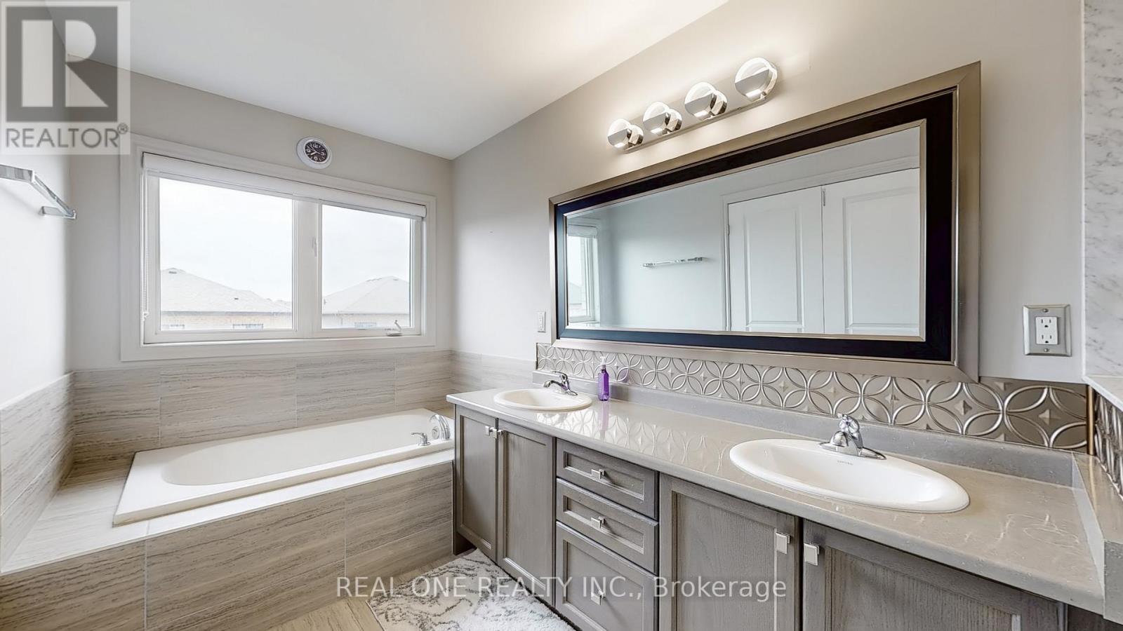 193 Cranbrook Crescent, Vaughan, Ontario  L4H 4L1 - Photo 38 - N12387444