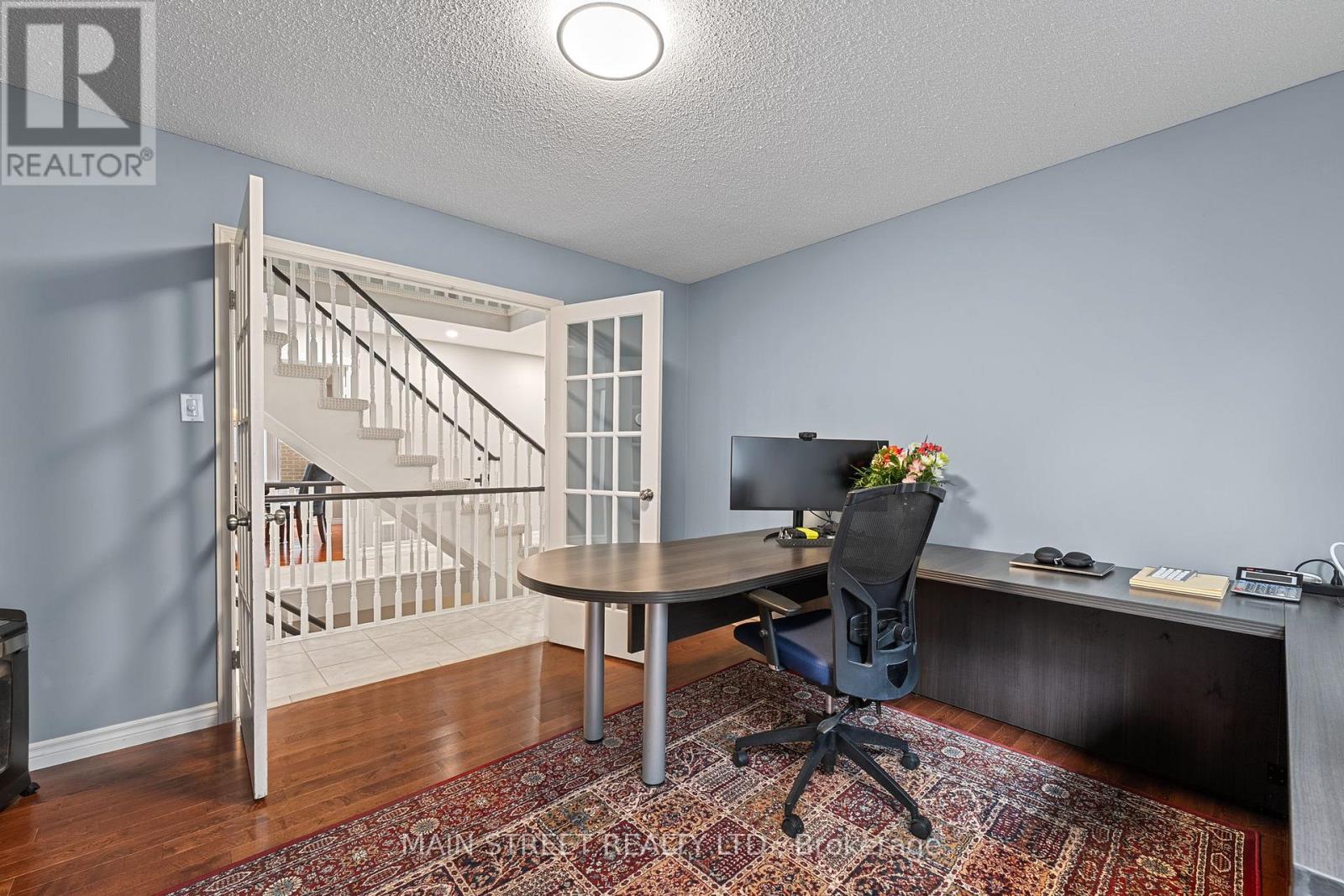 255 Glenway Circle, Newmarket, Ontario  L3Y 7S6 - Photo 17 - N12387468
