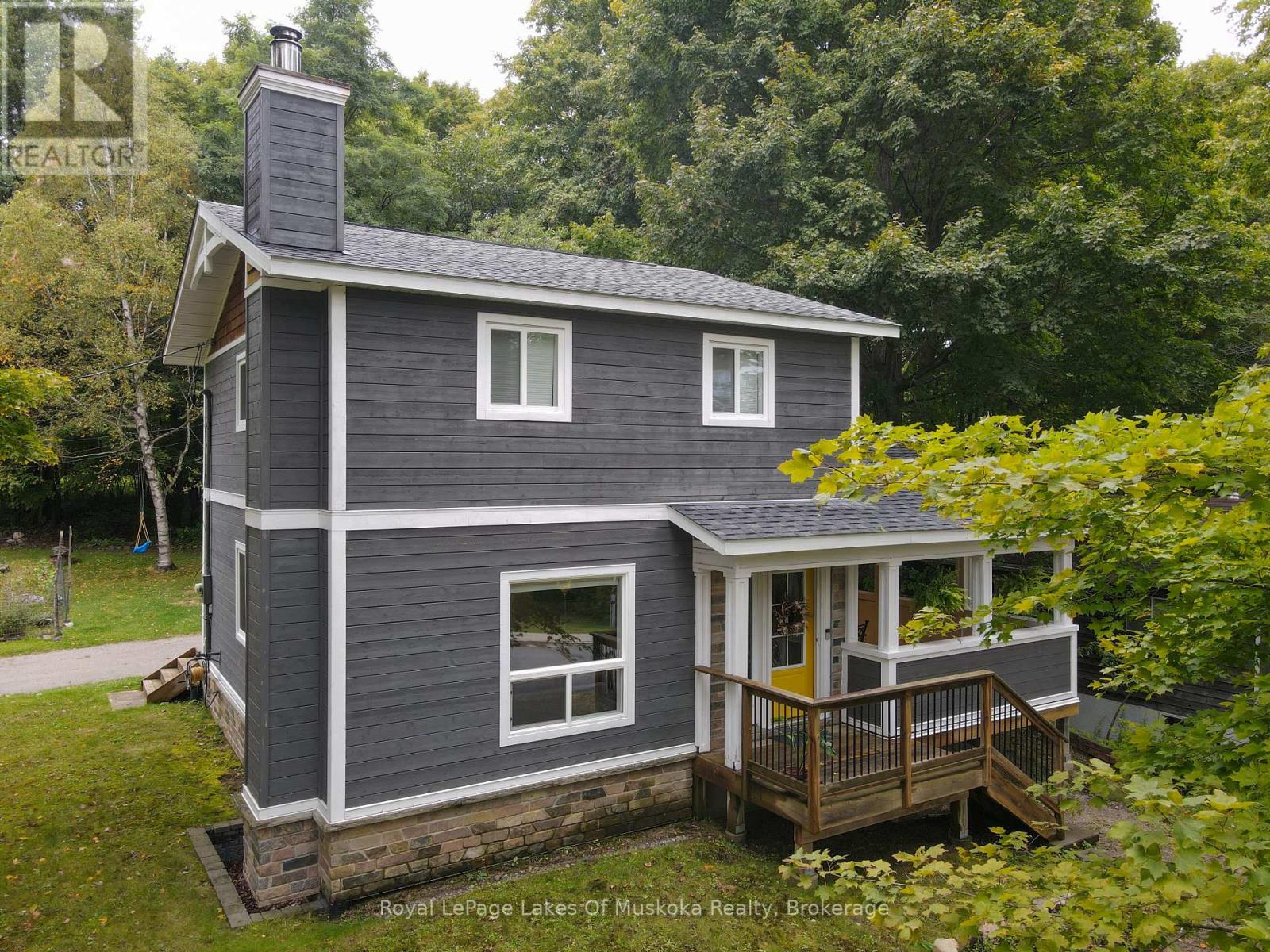 38 FLORENCE STREET W, Huntsville, Ontario