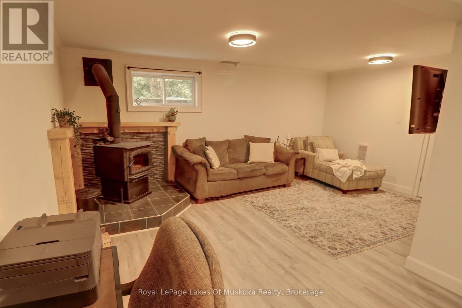 38 Florence Street W, Huntsville, Ontario  P1H 1V4 - Photo 29 - X12387517