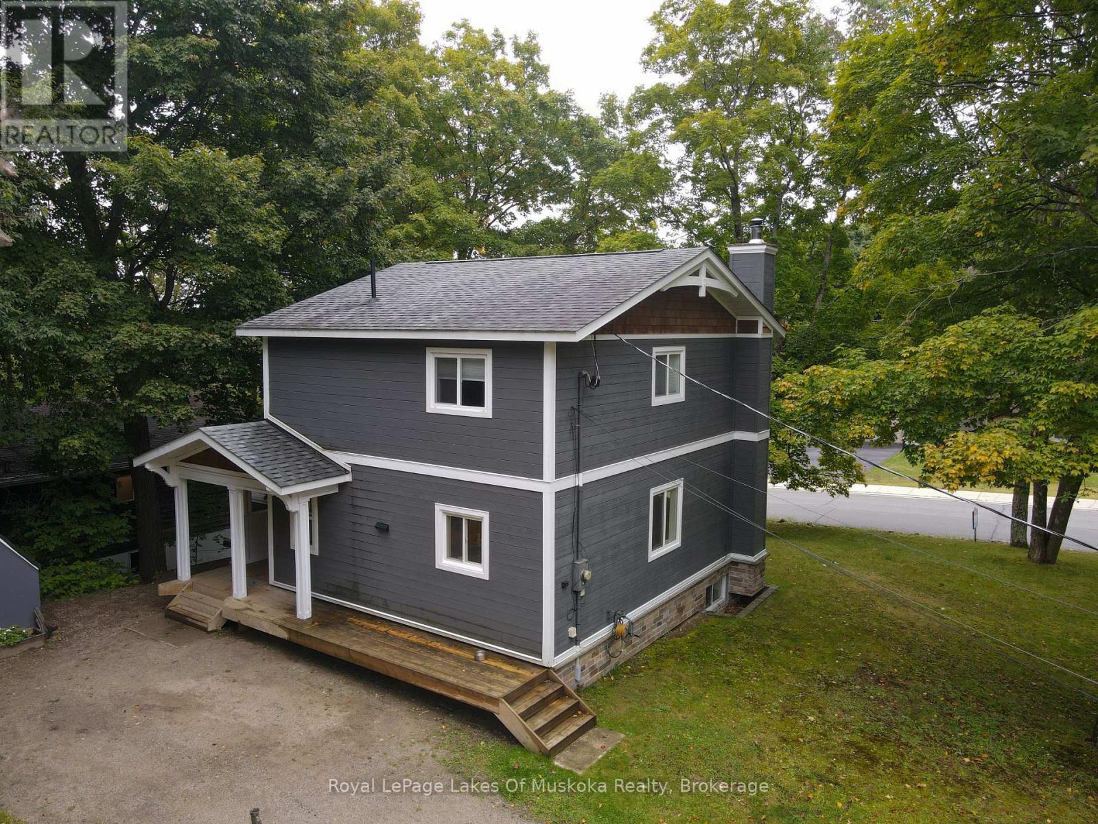 38 Florence Street W, Huntsville, Ontario  P1H 1V4 - Photo 36 - X12387517