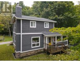 38 FLORENCE STREET W