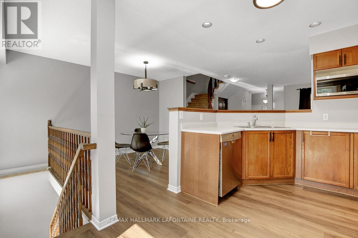 446 Lawler Crescent, Ottawa, Ontario  K4A 3Y3 - Photo 13 - X12387520