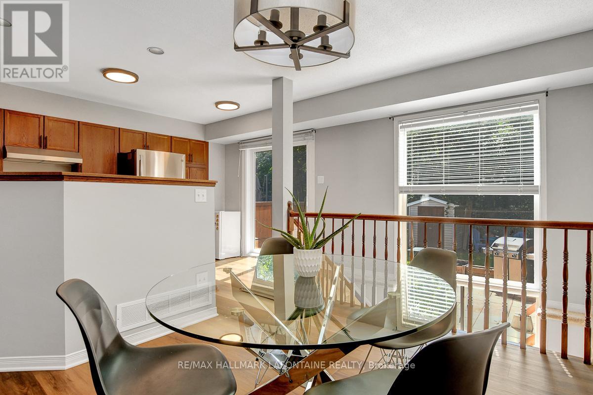 446 Lawler Crescent, Ottawa, Ontario  K4A 3Y3 - Photo 9 - X12387520