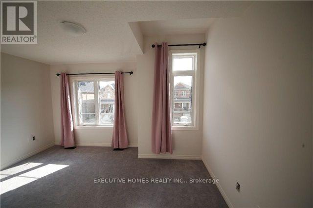 1457 Chretien Street, Milton, Ontario  L9J 1J1 - Photo 10 - W12387451
