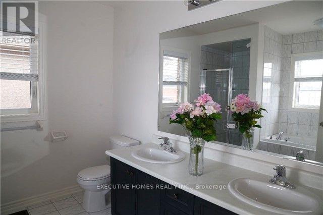 1457 Chretien Street, Milton, Ontario  L9J 1J1 - Photo 9 - W12387451