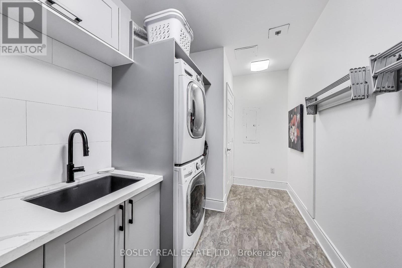 Ph08 - 5229 Dundas Street W, Toronto, Ontario  M6B 6L9 - Photo 33 - W12387473