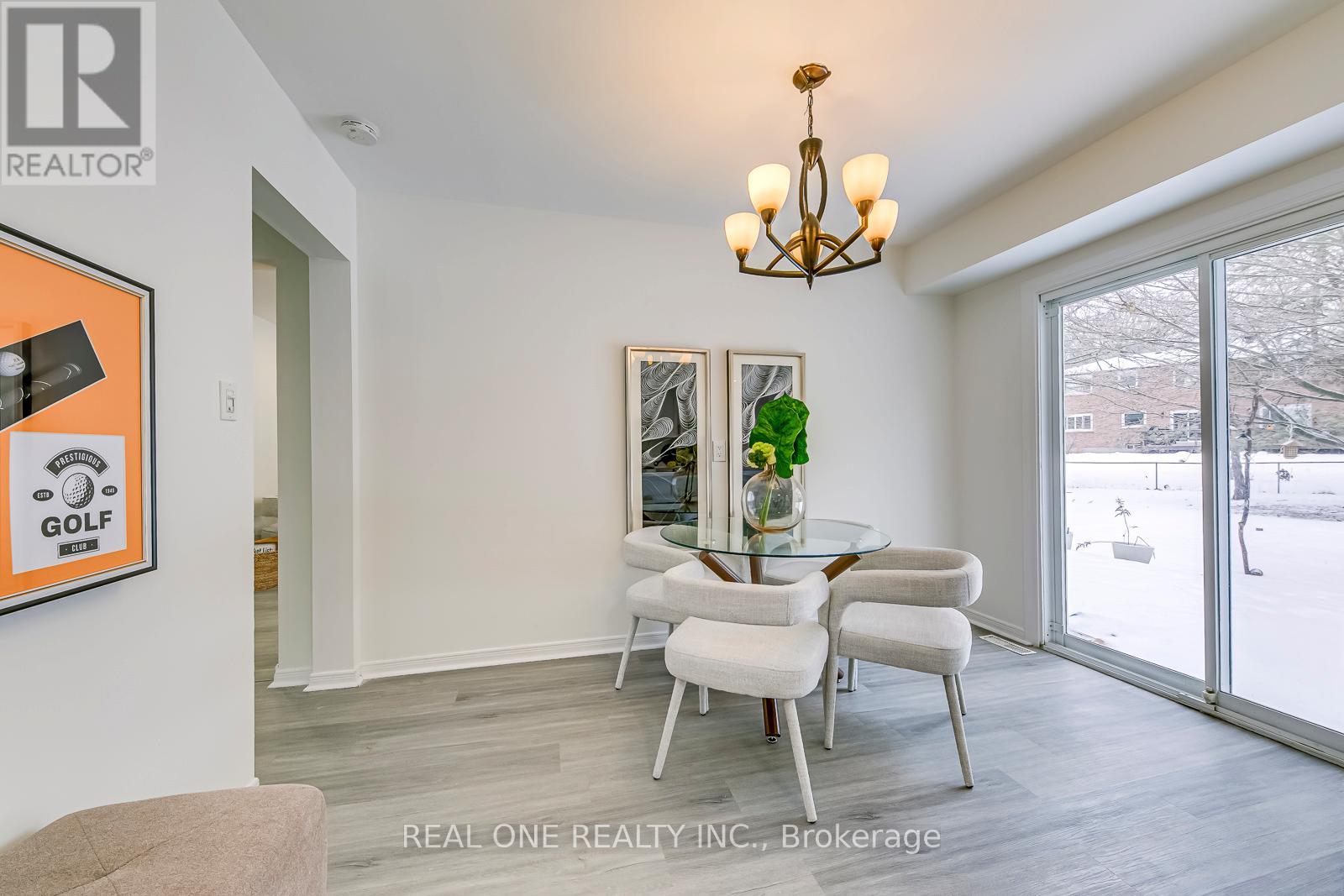 153 Cavendish Court, Oakville, Ontario  L6J 5S3 - Photo 14 - W12387484