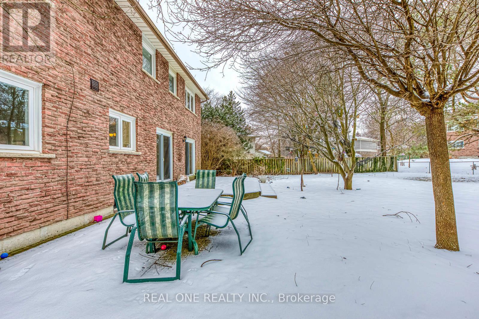 153 Cavendish Court, Oakville, Ontario  L6J 5S3 - Photo 46 - W12387484