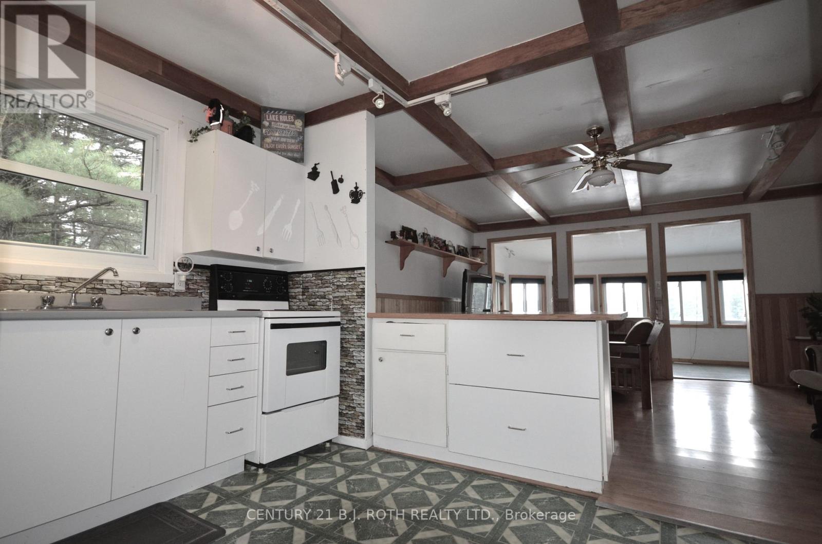 45 Lionel Road, West Nipissing (Verner), Ontario  P0H 2M0 - Photo 10 - X12387497