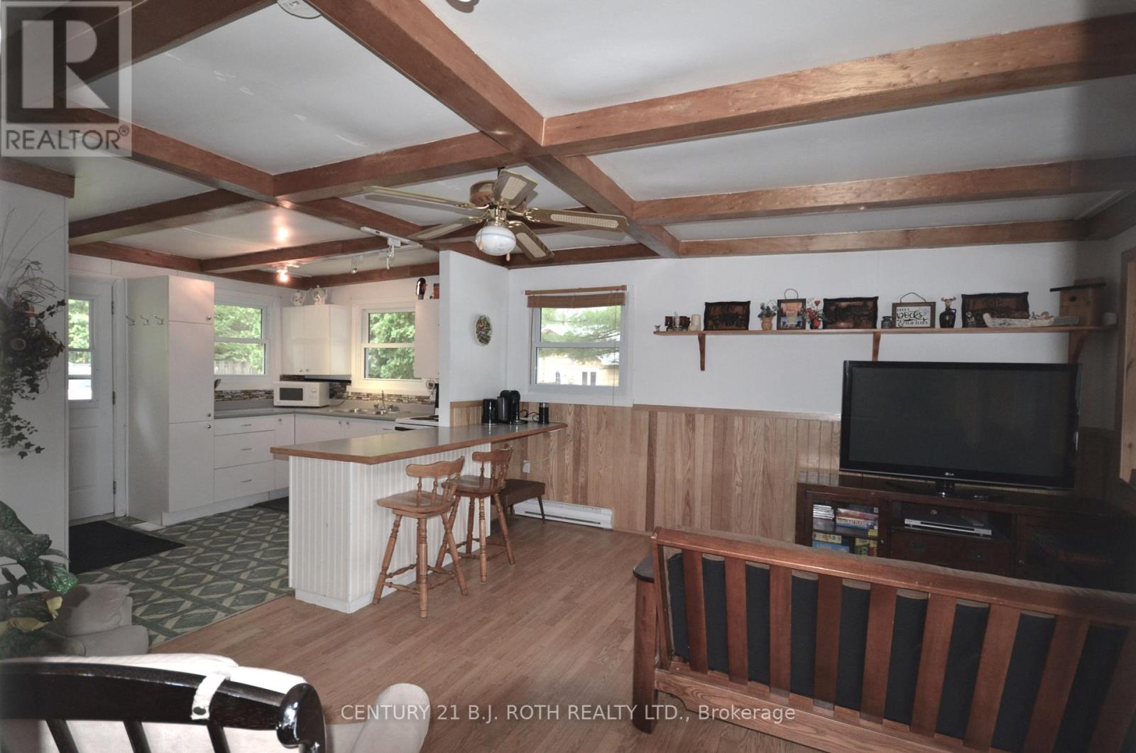 45 Lionel Road, West Nipissing (Verner), Ontario  P0H 2M0 - Photo 14 - X12387497