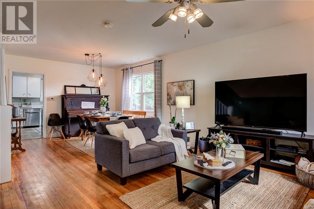 11 Bennett, Falconbridge, Ontario  P0M 1S0 - Photo 4 - 2124556