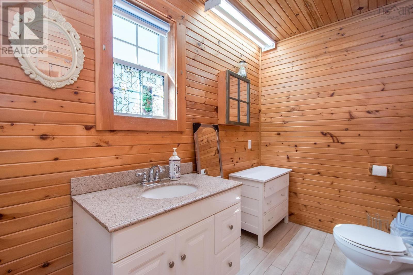 1726 201 Highway, Round Hill, Nova Scotia  B0S 1A0 - Photo 11 - 202518705