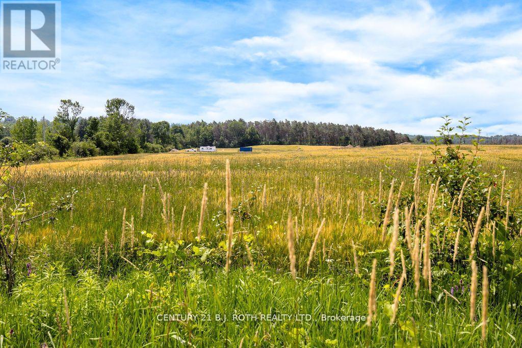 1511 Tay Point Road, Penetanguishene, Ontario  L9M 2C8 - Photo 1 - S12387525