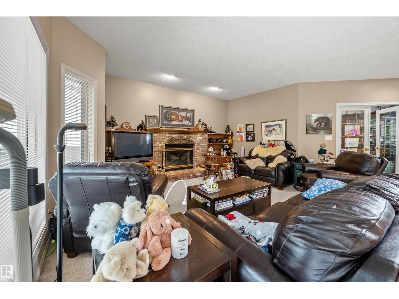 403 Twin Brooks Cr Nw, Edmonton, Alberta  T6J 6V2 - Photo 11 - E4456674
