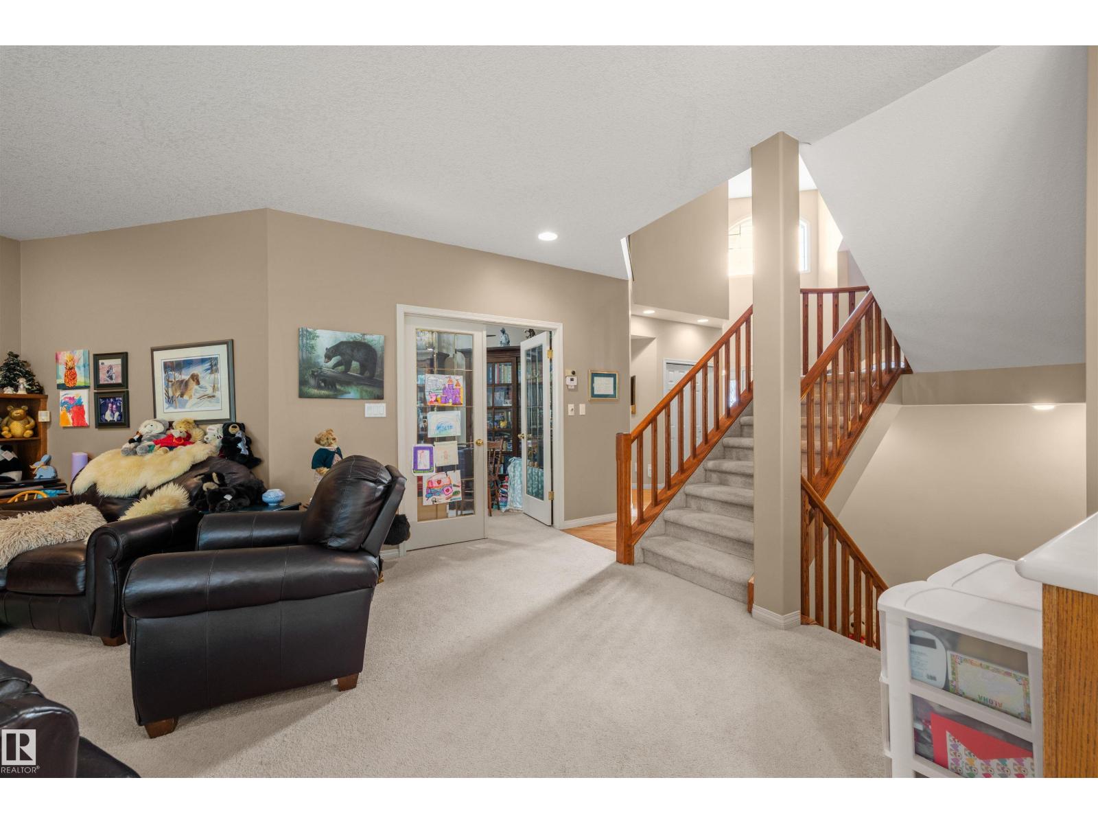 403 Twin Brooks Cr Nw, Edmonton, Alberta  T6J 6V2 - Photo 12 - E4456674