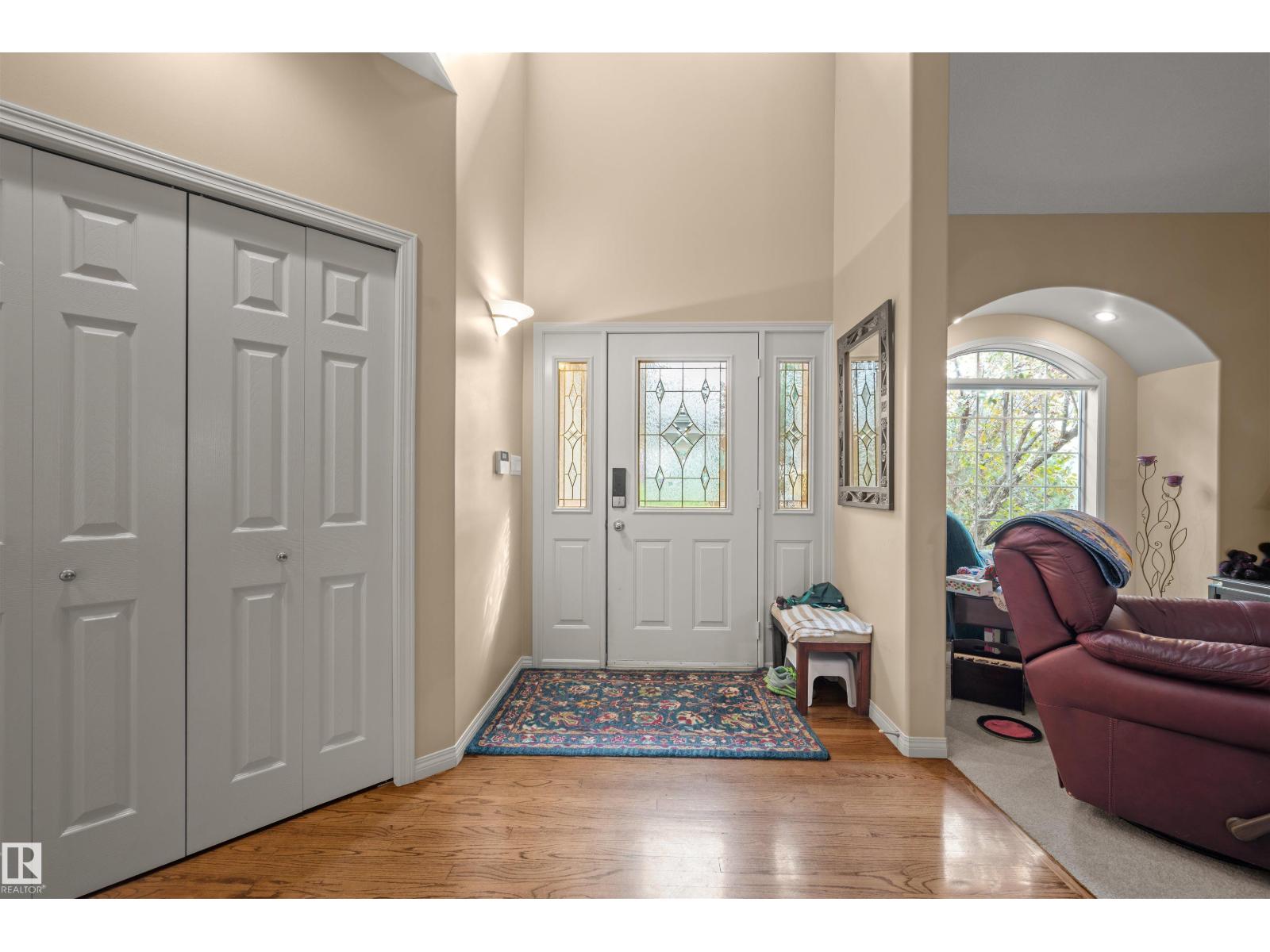 403 Twin Brooks Cr Nw, Edmonton, Alberta  T6J 6V2 - Photo 2 - E4456674