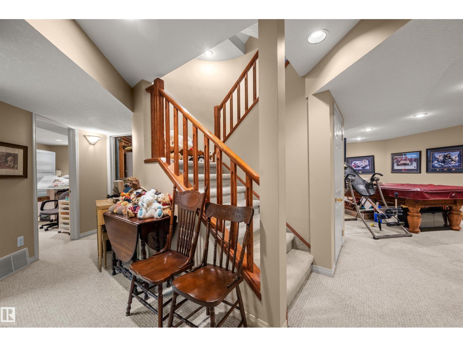 403 Twin Brooks Cr Nw, Edmonton, Alberta  T6J 6V2 - Photo 25 - E4456674