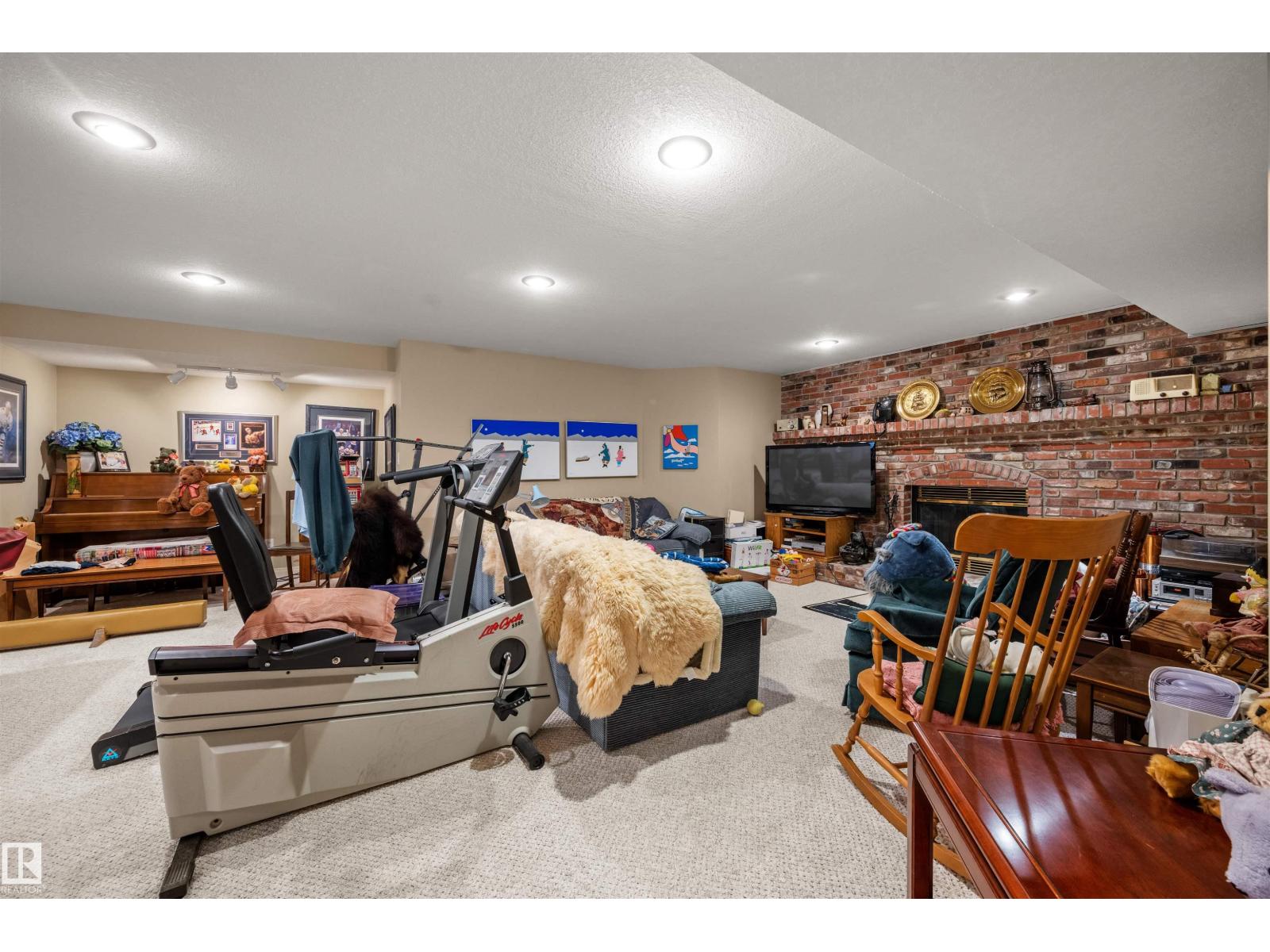 403 Twin Brooks Cr Nw, Edmonton, Alberta  T6J 6V2 - Photo 26 - E4456674