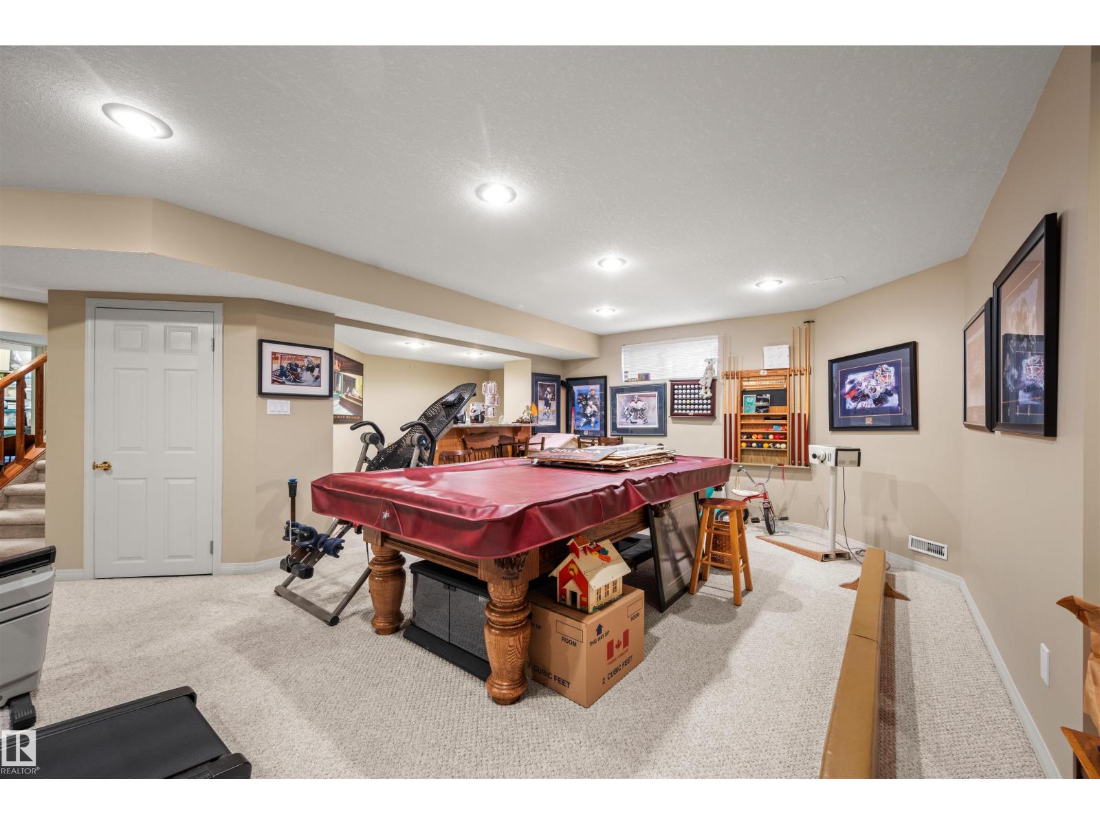403 Twin Brooks Cr Nw, Edmonton, Alberta  T6J 6V2 - Photo 29 - E4456674