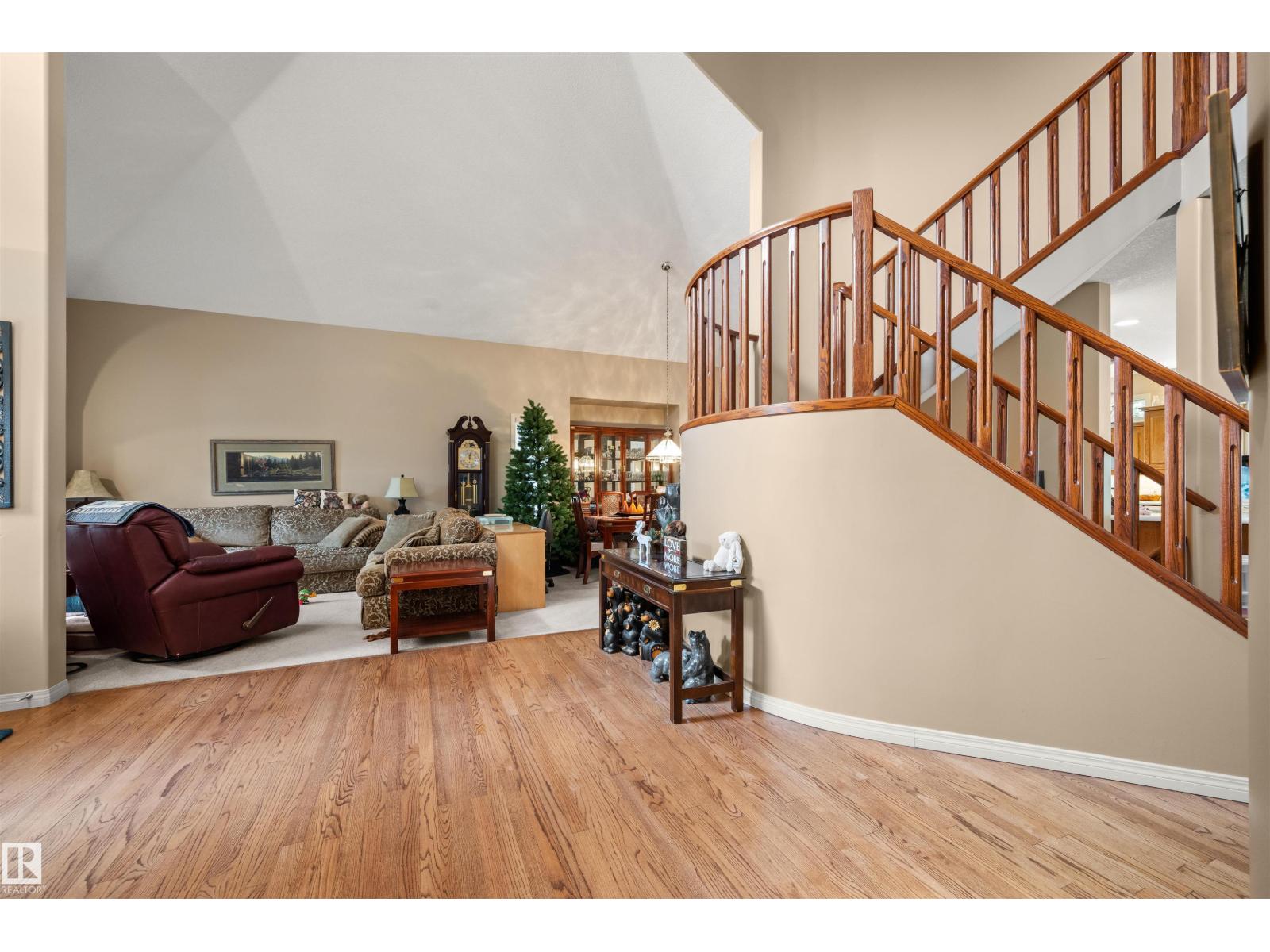 403 Twin Brooks Cr Nw, Edmonton, Alberta  T6J 6V2 - Photo 3 - E4456674