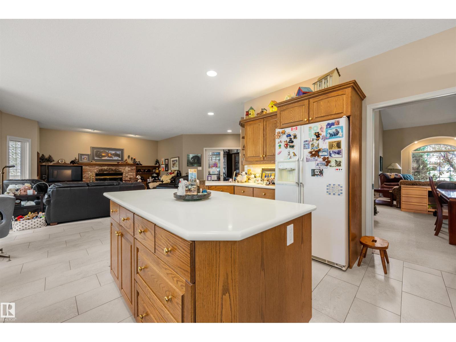 403 Twin Brooks Cr Nw, Edmonton, Alberta  T6J 6V2 - Photo 8 - E4456674