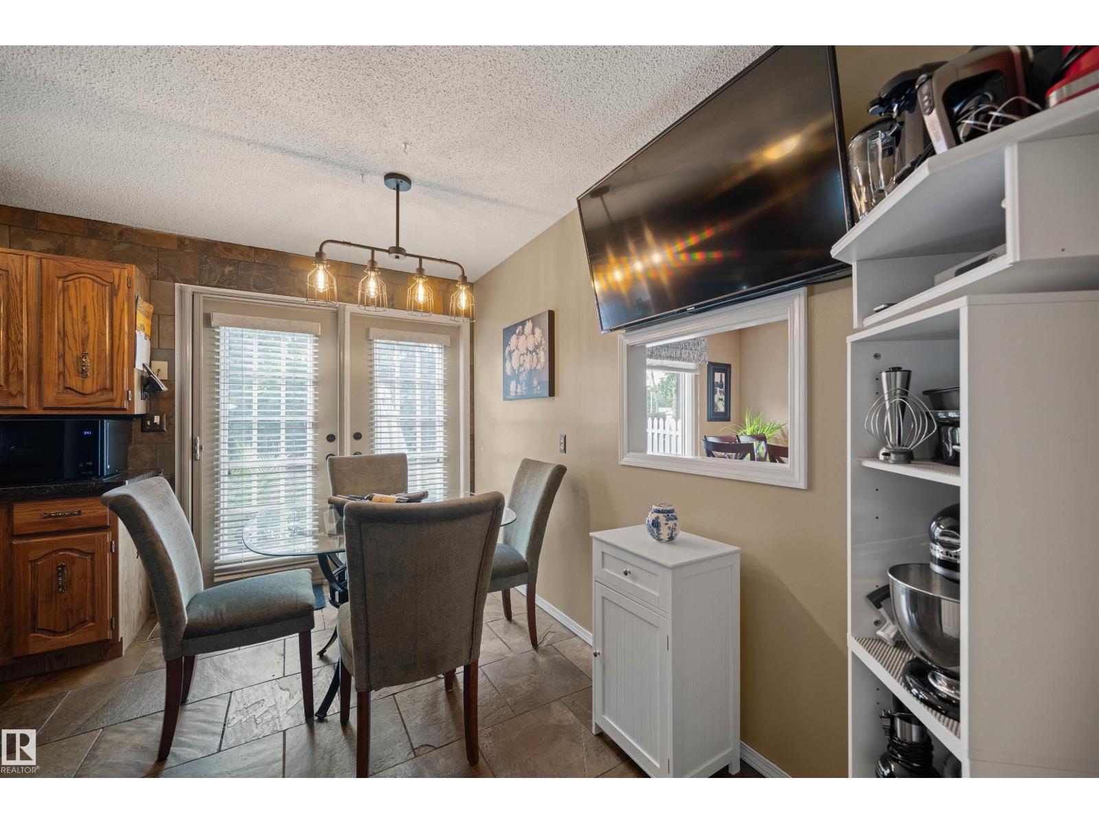 5912 177 St Nw, Edmonton, Alberta  T6M 1H8 - Photo 12 - E4456675
